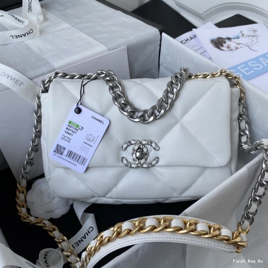 Firstbag Ru 19 CHANEL Handbag-26CM  0710